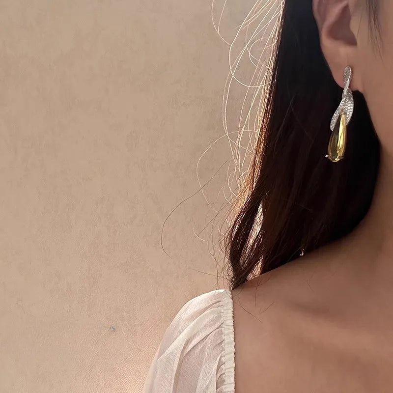Boucles d'oreilles  feuilles de zircon