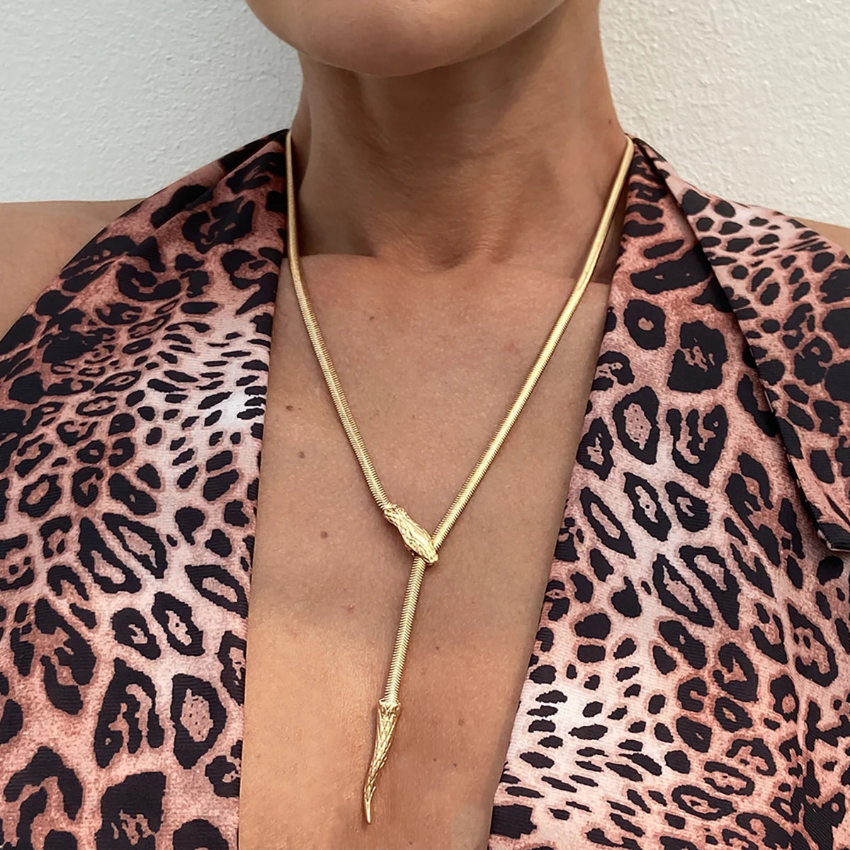 collier chaine serpent gotique